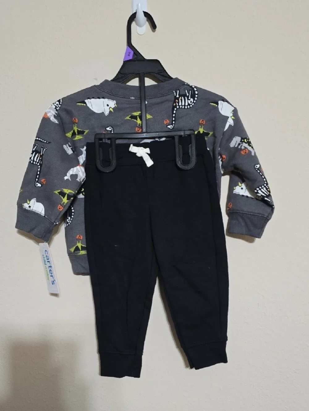 NWT Boys Carters Gray Dino Print Sweatshirt and Black Pants Set Size 12M